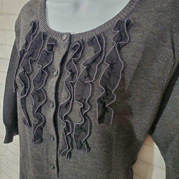 Population Gray Ruffle Quarter Sleeve Sweater Dress - Picture 3 of 6